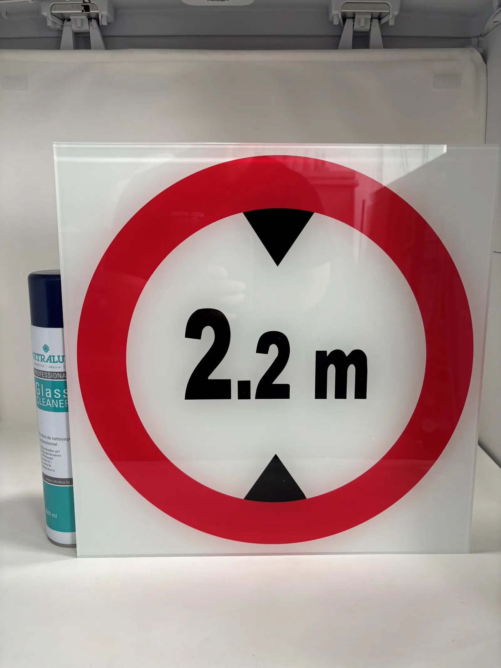 Réalisation de signalétique en verre Vitralétique — signalétique verre Luxembourg — Vitralux Bradtke (photo 21)