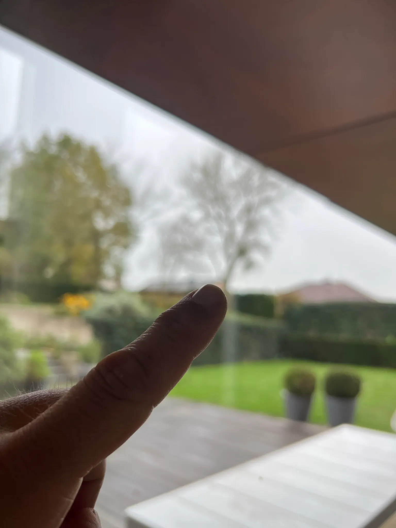 Polissage de vitrage rayé Vitrapolish — effacement rayures verre Luxembourg — Vitralux Bradtke (photo 5)