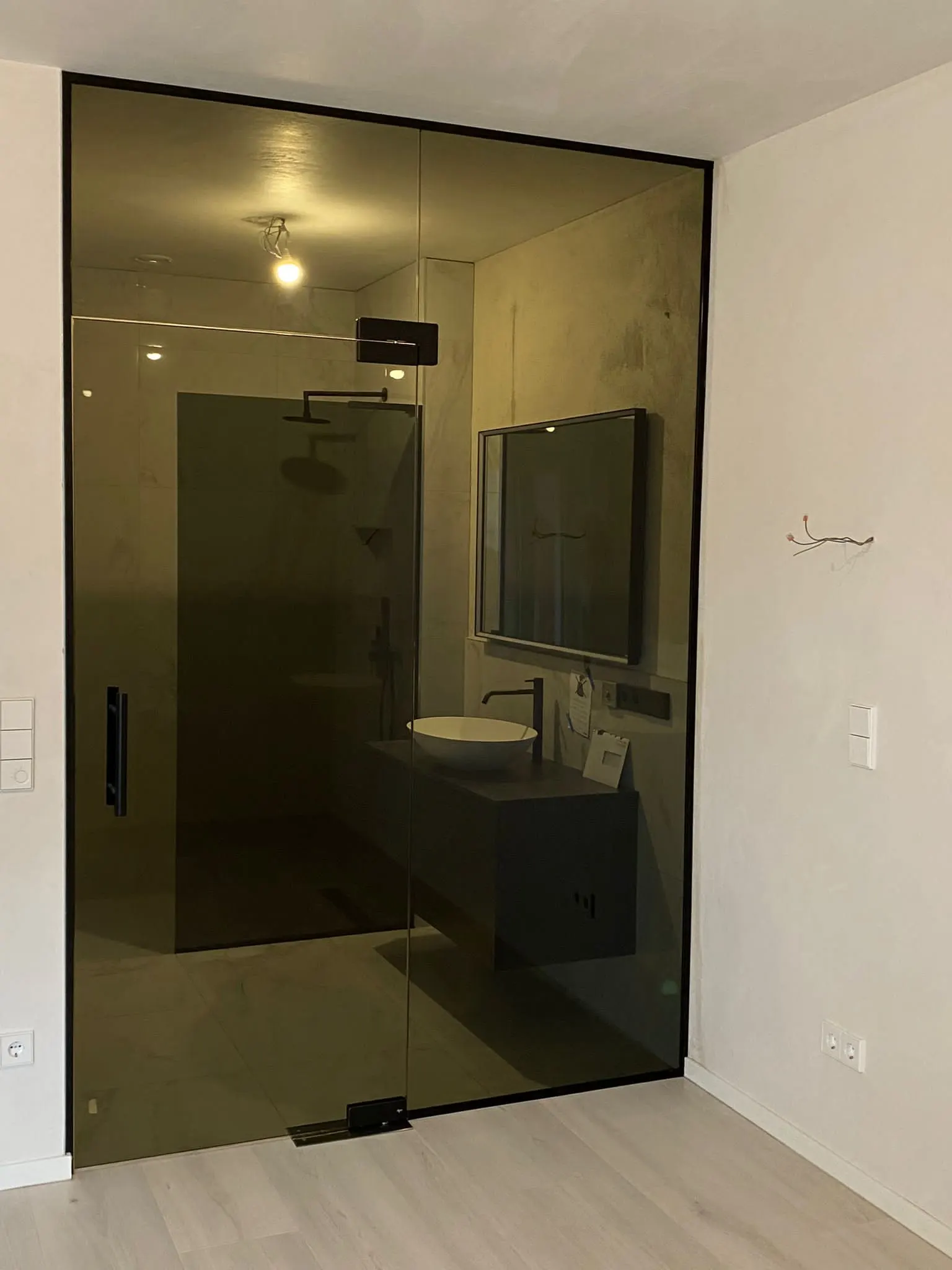 Profilés aluminium de séparation vitrée — séparation verre bureau Luxembourg — Vitralux Bradtke