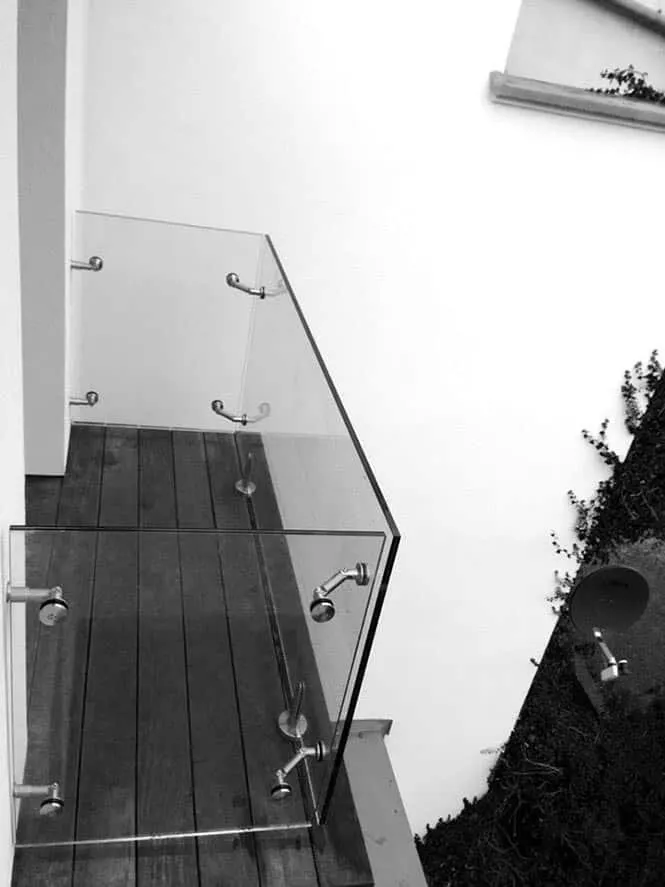 Garde-corps de terrasse — garde-corps en verre sur mesure au Luxembourg — Vitralux Bradtke