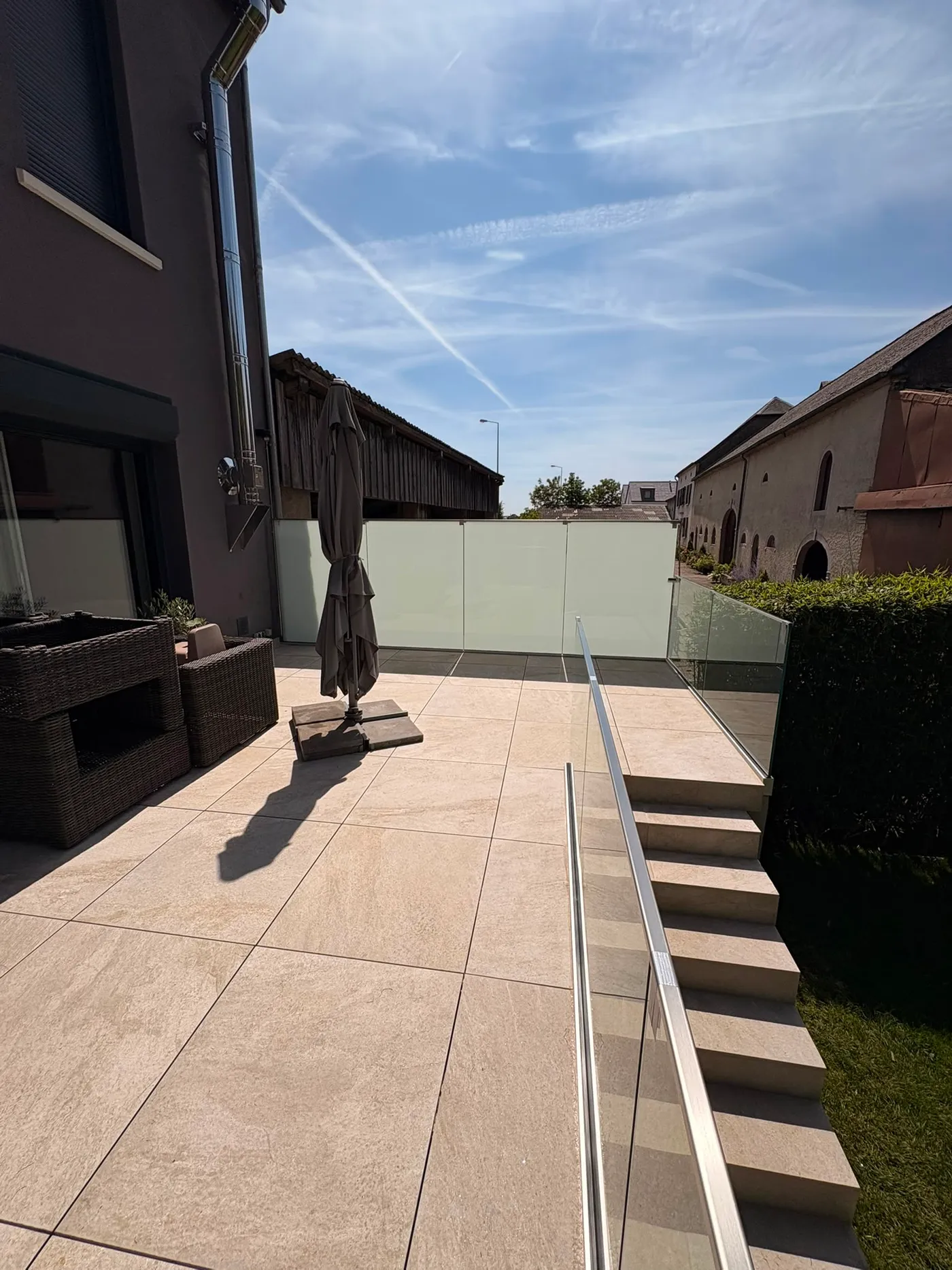 Garde-corps vitré sur mesure — garde-corps en verre sur mesure au Luxembourg — Vitralux Bradtke