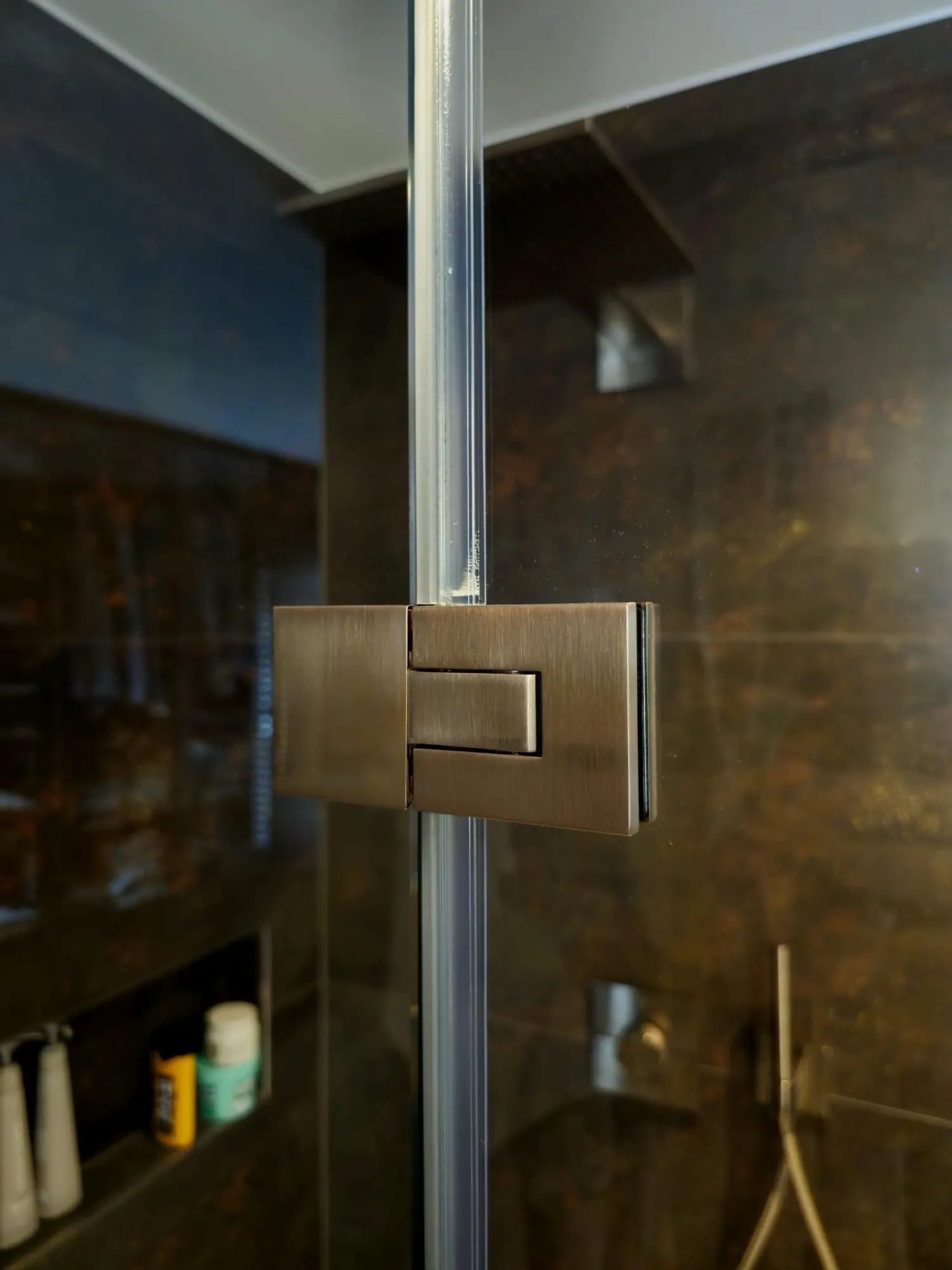 Paroi de douche à l'italienne en verre sur mesure — Vitralux Bradtke Luxembourg