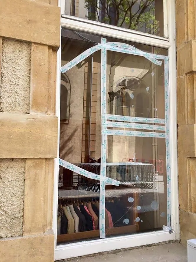 Remplacement de vitre dans un bâtiment ancien — réparation de vitrage au Luxembourg — Vitralux Bradtke