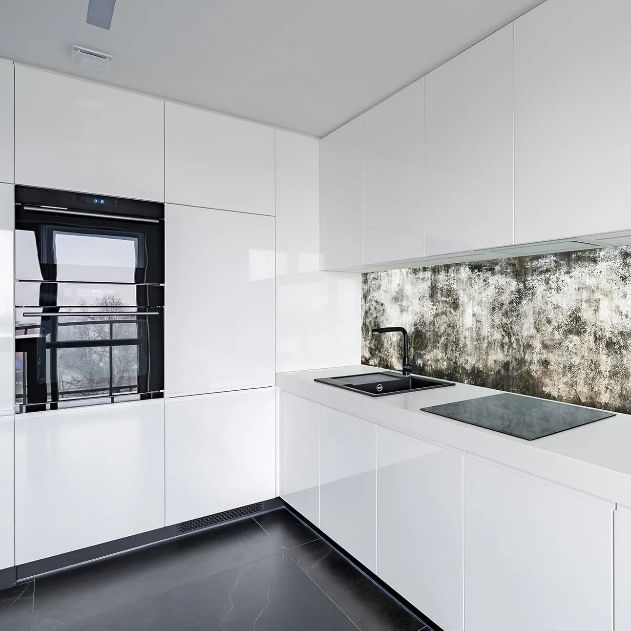 Crédence de cuisine en verre laqué sur mesure — crédence verre cuisine Luxembourg — Vitralux Bradtke