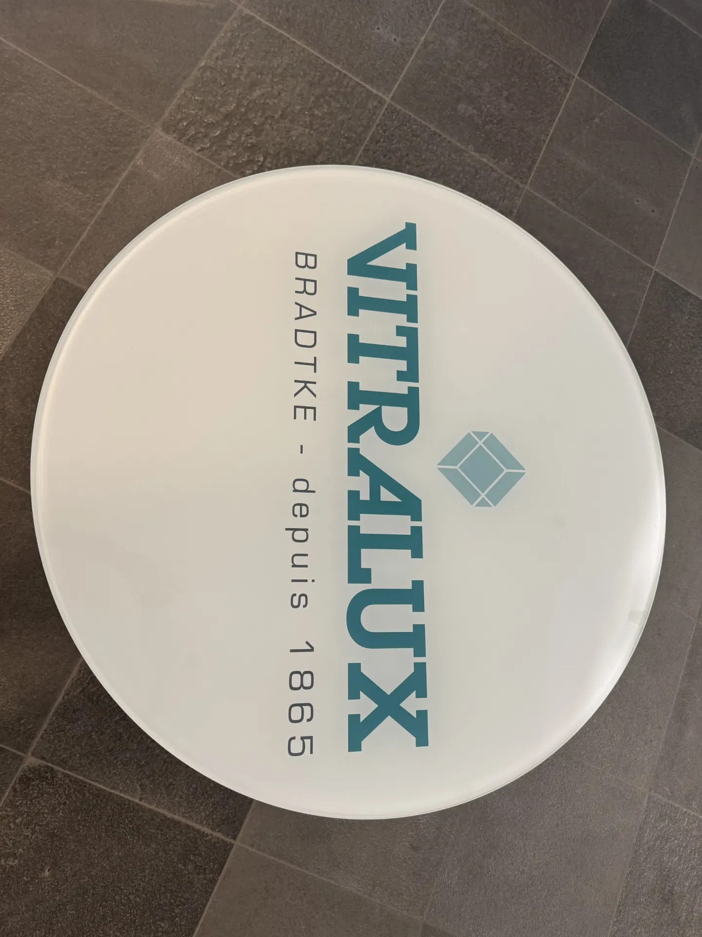 Vitrage décoratif avec impression numérique posé par Vitralux — Vitrage imprimé grand format Luxembourg — Vitralux Bradtke